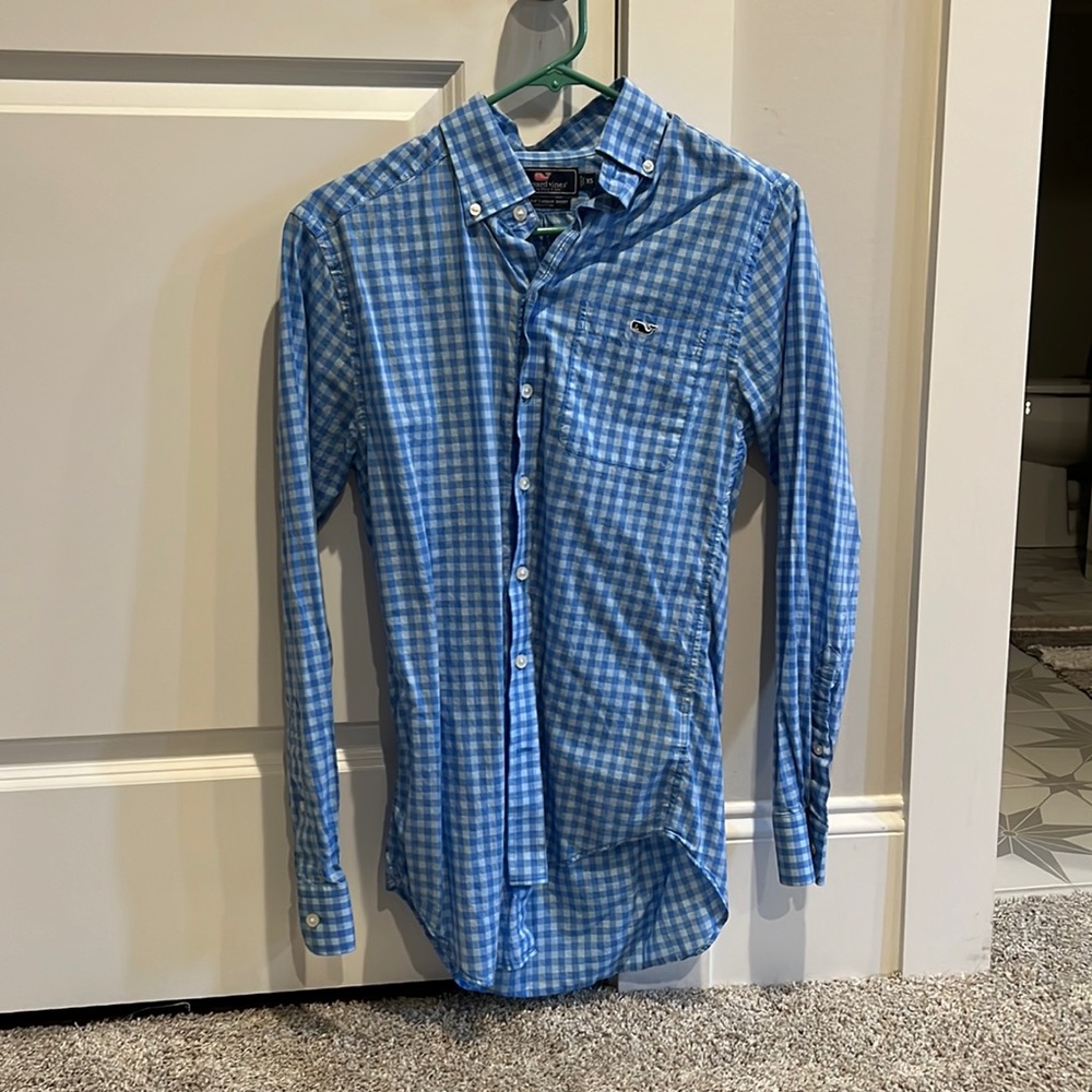 Vineyard vines button up extra small